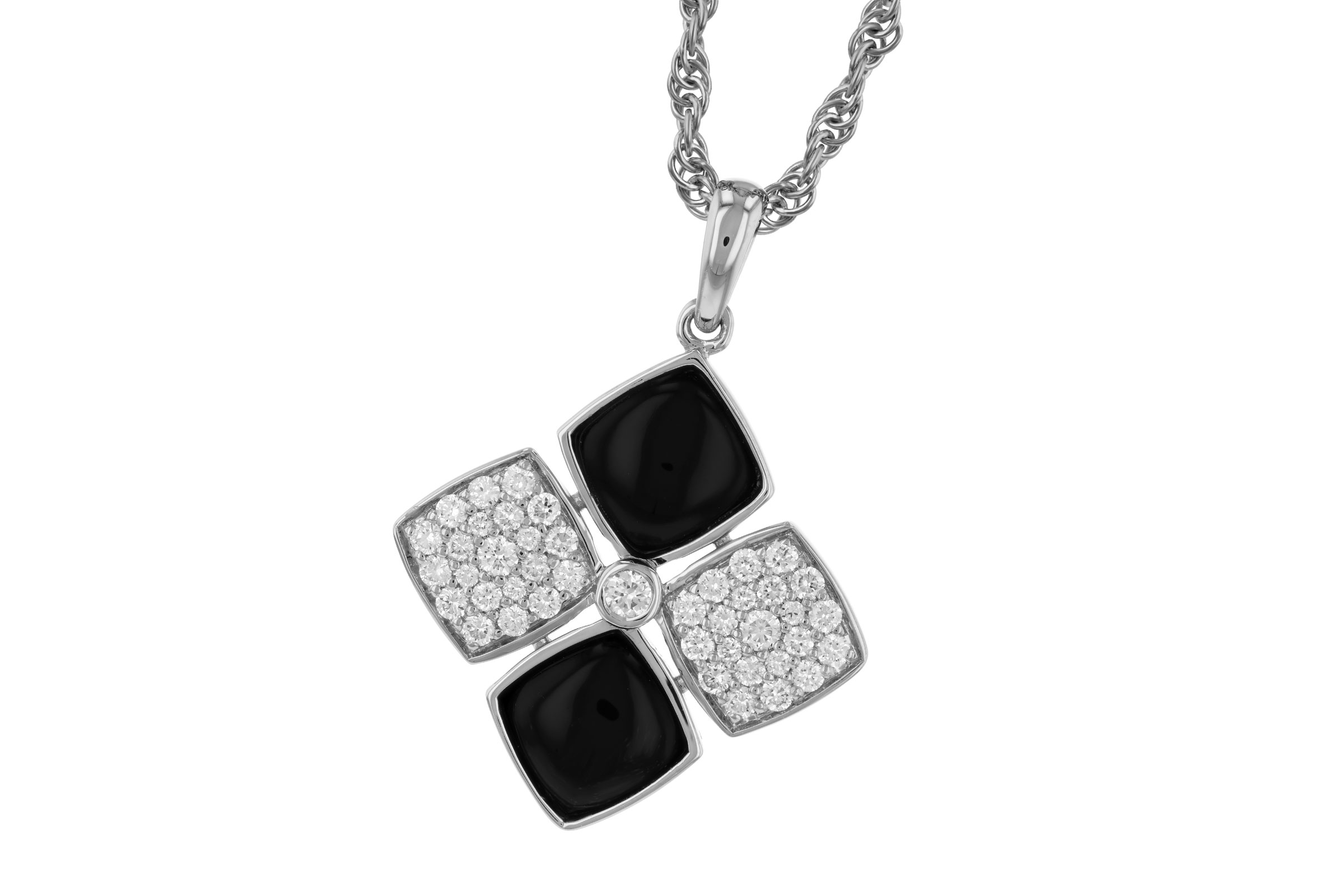 A284-74532: NECKLACE 1.23 TW ONYX 1.50 TGW