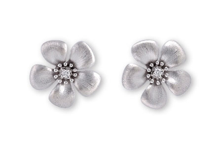 B193-87232: EARRINGS .03 TW