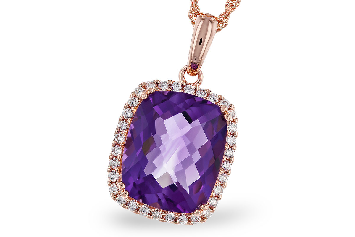 C283-85414: NECKLACE 4.57 AMETHYST 4.81 TGW (12x10MM CU)