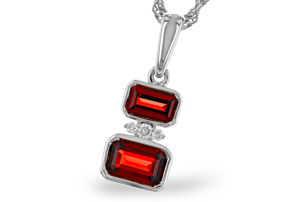 D283-84514: NECK .98 TW GARNET 1.01 TGW