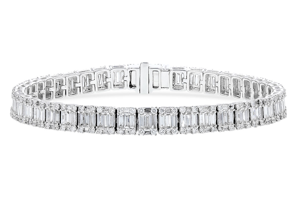 G282-93604: BRACELET 2.72 TW BAGUETTES 4.10 TW