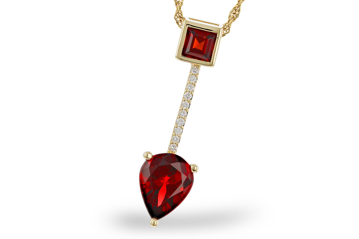 G283-84468: NECKLACE 2.15 GARNET 2.20 TGW