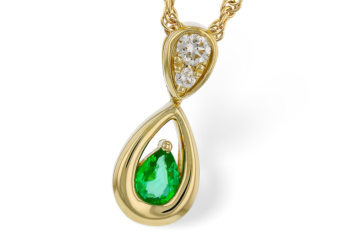 G283-86323: NECKLACE .10 EMERALD .16 TGW (4x3 EMER)