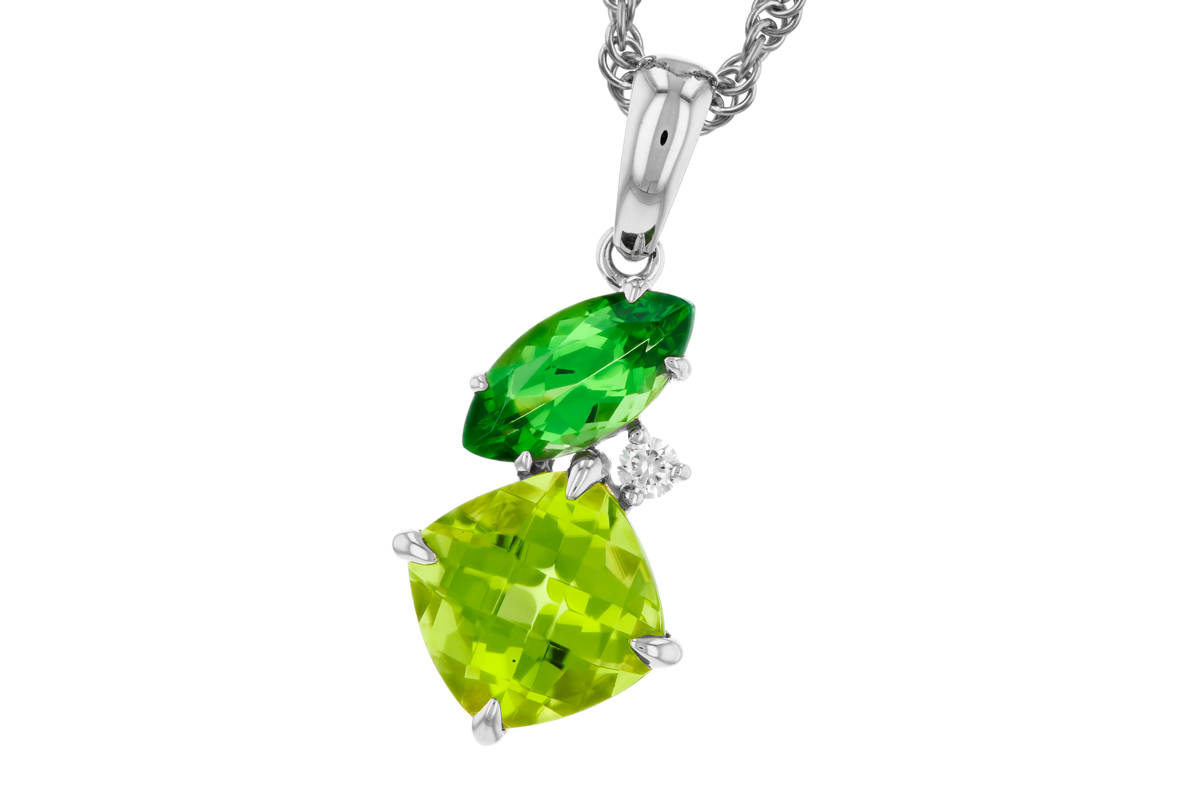 H284-76295: NECKLACE 1.97 TW SEMI-PREC (PER,TSAV) 2.00 TGW